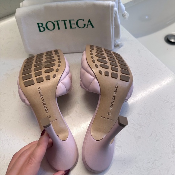 Brand New Bottega Venetta Padded Quilted Leather Mule ✨ - Picture 7 of 10